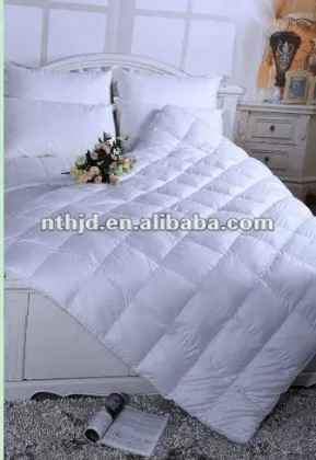 90% goose down pillow