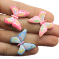 Hot Selling 100Pcs / Lot Schmetterlingsharz Flatback Cabochon Kawaii Schmetterling Verschönerung für Scrapbooking Haarschleifen Handwerk