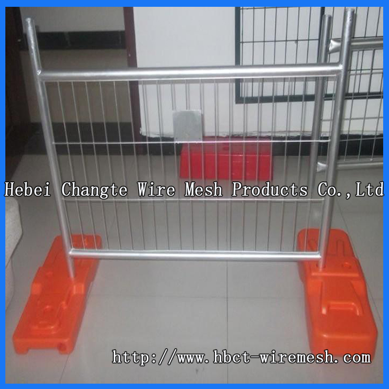 Safety Traffic Metal Temporary Fence Pedestrian Crowd Control Barrier