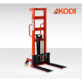 Apilador hidráulico de mano Akodi Premium de 0,5 toneladas