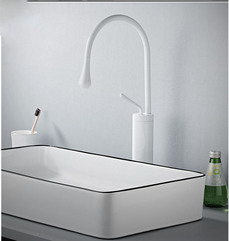 Sanitärartikel 3 Farben Modedesign Bad Badewanne Mixer Tap weiß Becken Wasserhahn