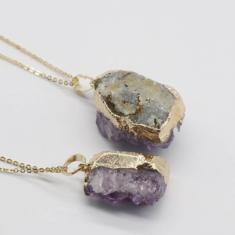 Améthyste Druzy Pendentif Violet Drusy Collier Drusy couche d&#39;or pierres précieuses brutes Bohème