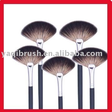 used for face,fan shaped makeup powder brush 002