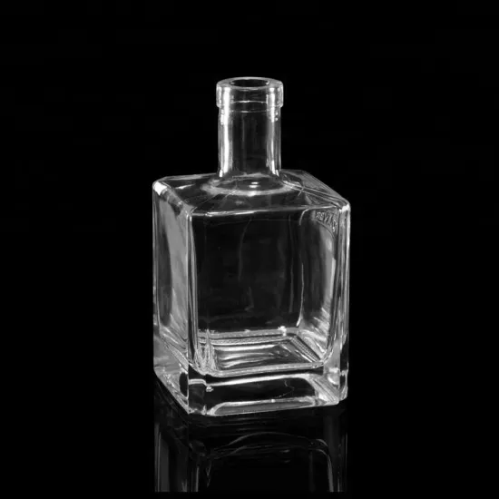 Wholesale square shape customized 500ml liquor bottle