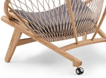 Hans Wegner Hoop Chair