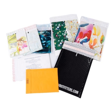 Customized plastic bags for clothing express packaging