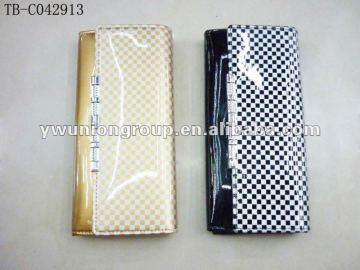 2012 latest design woman purse