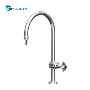 Deck Mounted Lab Water Faucet Manual Control