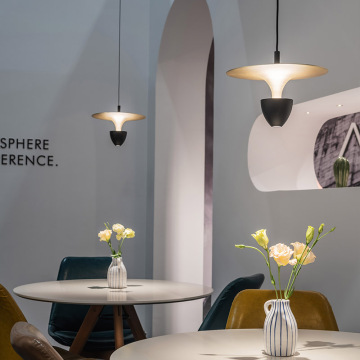 Modern Gold Chandeliers: LED Pendant Lights for Contemporary Interiors