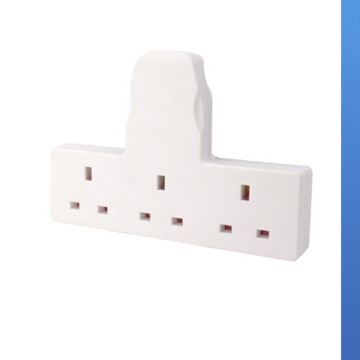 UKCA Certified 3 Gang Plug & 3-in-1 UK Power Adapter for Travel