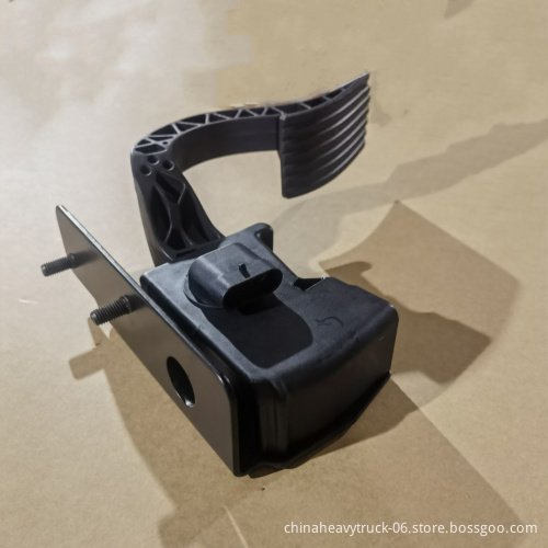 Sinotruk Howo Body Parts - Electronic Gas Pedal WG9925570003 for T5G A7 T7H