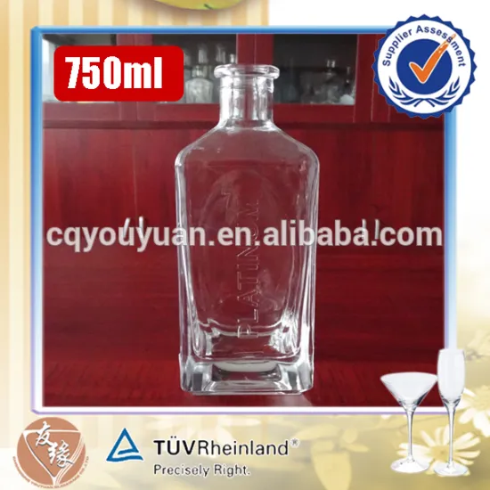 Cork sealing type 750ml liquor packaging french square flint clear glass bottles with screw cap