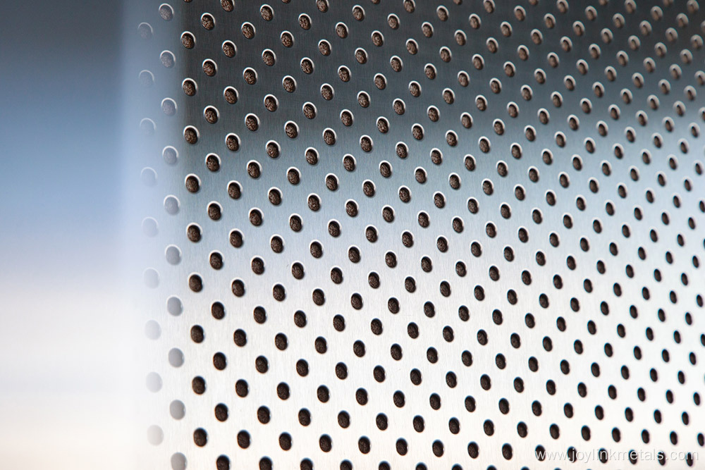 Customized Galvanized Perforated Metal Mesh