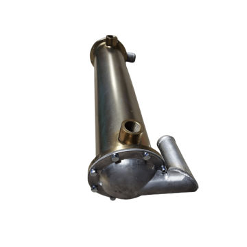 หม้อน้ำเครื่องทำความเย็นน้ำมันไฮดรอลิกสำหรับ Yutong 952a