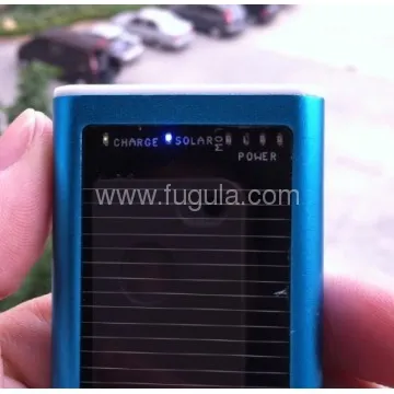 High efficiency solar cell solar charger