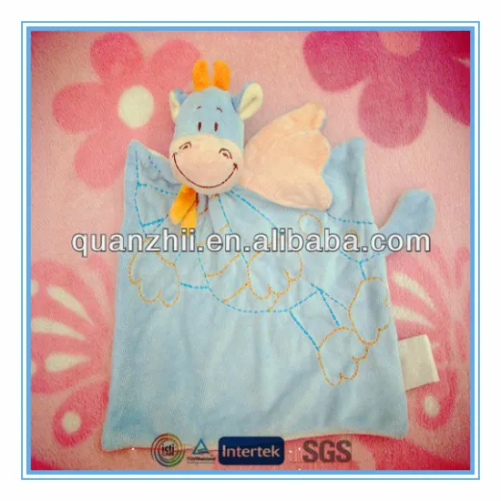 Blanket for baby with giraffe head