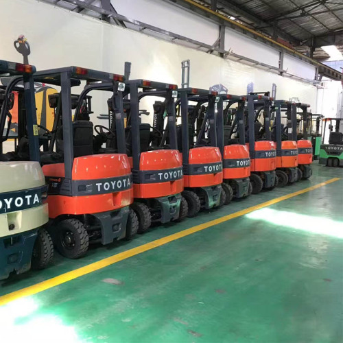 Лучшие вилочные погрузчики Toyota Electric для продажи