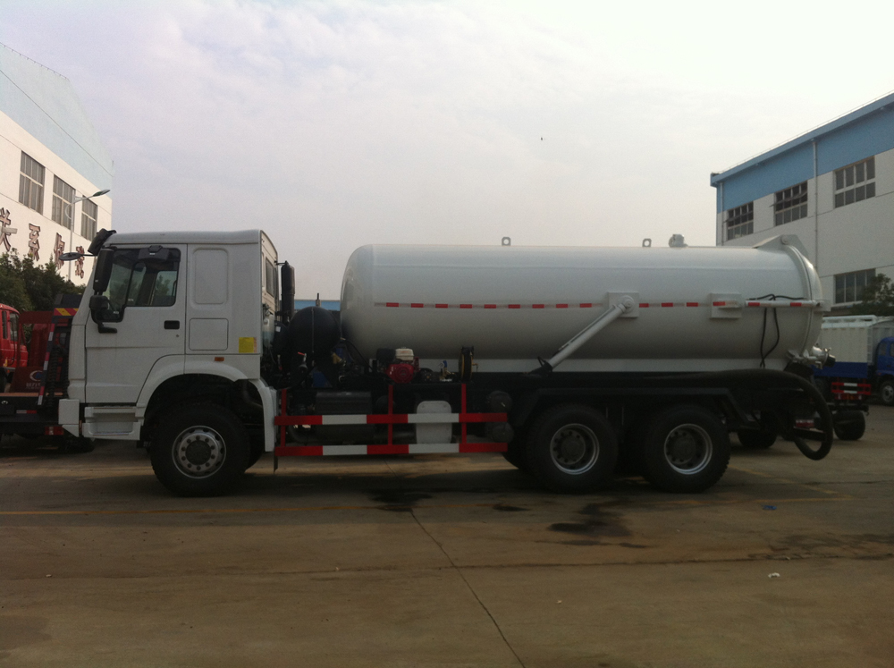 industrial vacuum trucks 2