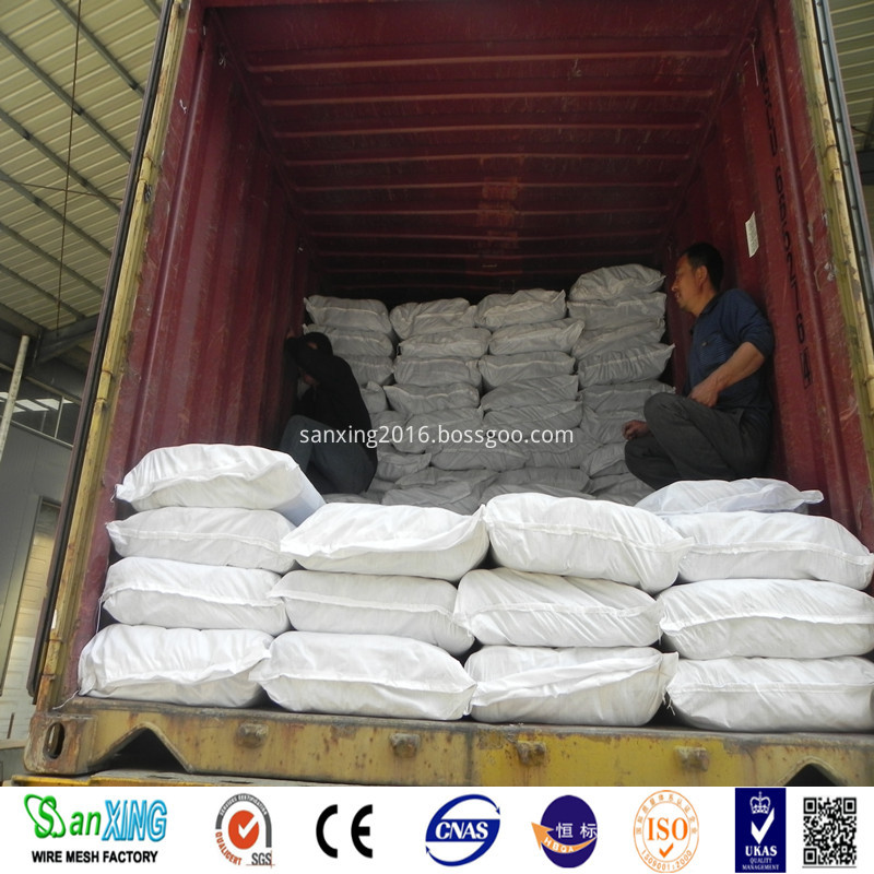 loading fiberglass window screen