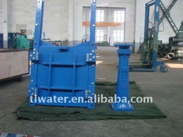 Cast iron wall install penstock