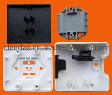 10/16 Ett 250 V -uttagsuttag dubbel (S32210)