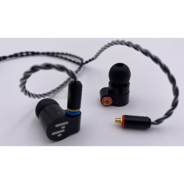 Dual-Treiber-In-Ear-Kopfhörer mit abnehmbarem Kabel