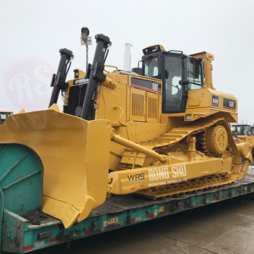 Caterpillar D8R Bulldozer in vendita