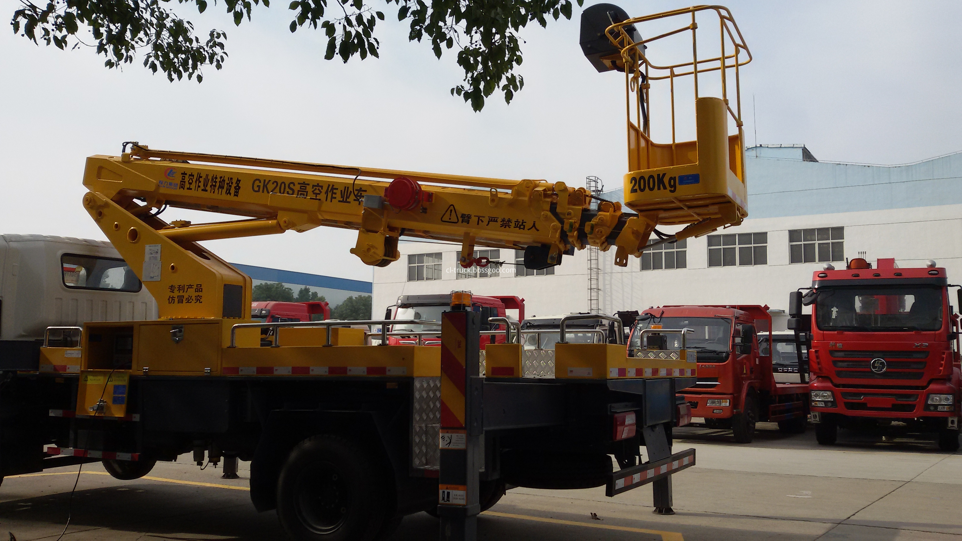 Aerial Platform Truck