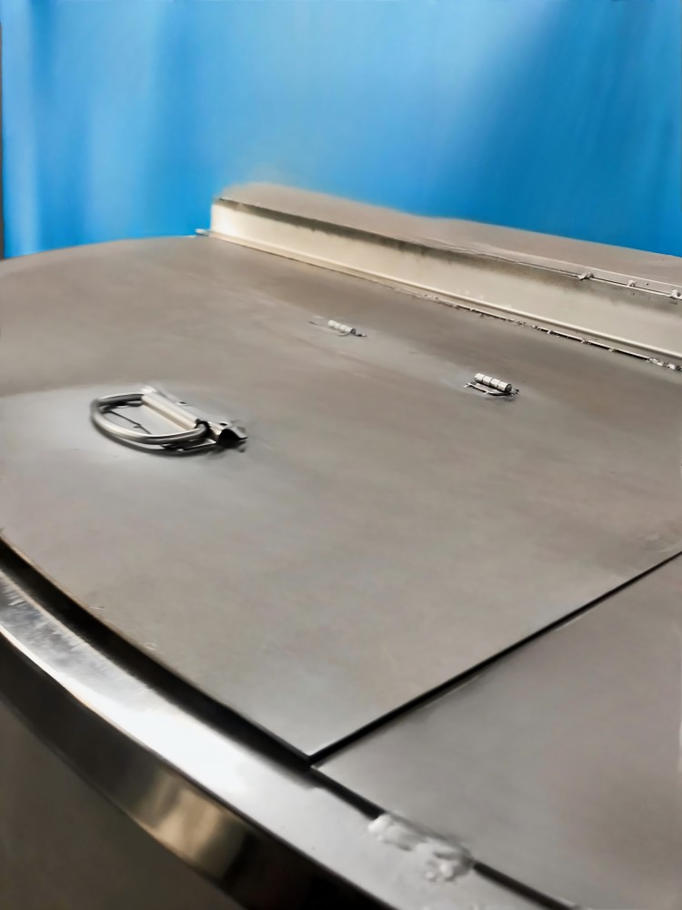 Stainless steel pulp tank for pulp making