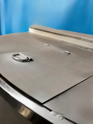 Round bottom pulp tank