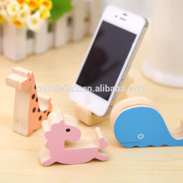 Q055 Wooden Cell Phone Holder Desktop Decoration Cute Animal Phone Holder