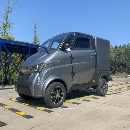 Four Wheel Electric Transport Carfood Van Mini Van L6e Approved