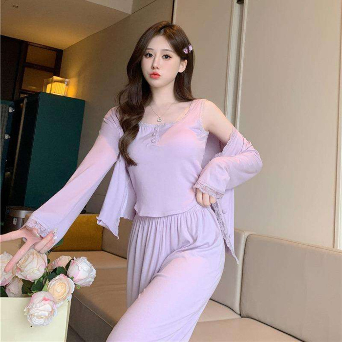 Loungewear luxuoso em tecido macio para conforto diário