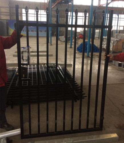 Spear Top Aluminum Single Swing Gate