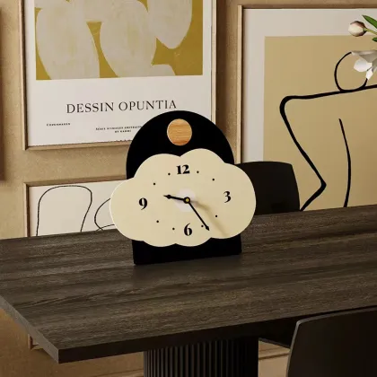 Creative Simple Silent Clock