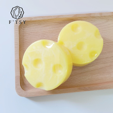Sapone fatto a mano alla curcuma sbiancante per pulizia naturale e organica OEM/ODM al 100%