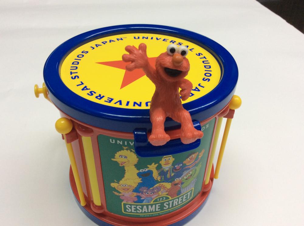 Plastic cartoon circular storage box