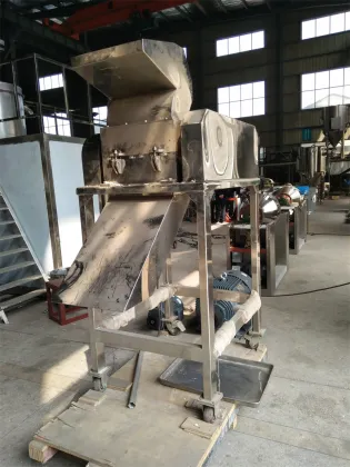 Coarse grinding machine dry food crushing machine