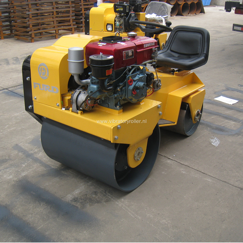 HIgh Quality Mini Hydraulic Vibratory Road Roller Compactor