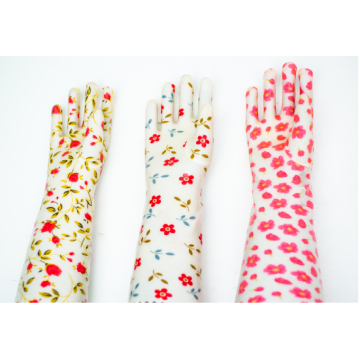 Beautiful pvc household gloves