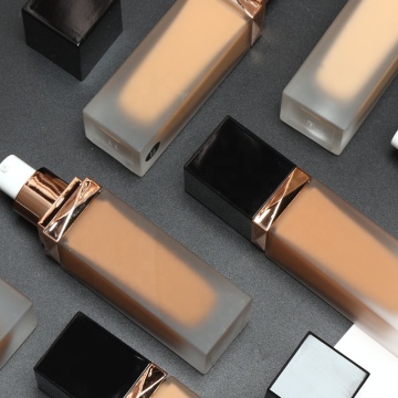 Private Label Liquid Foundation for Ladies: Face Moisturizing Makeup