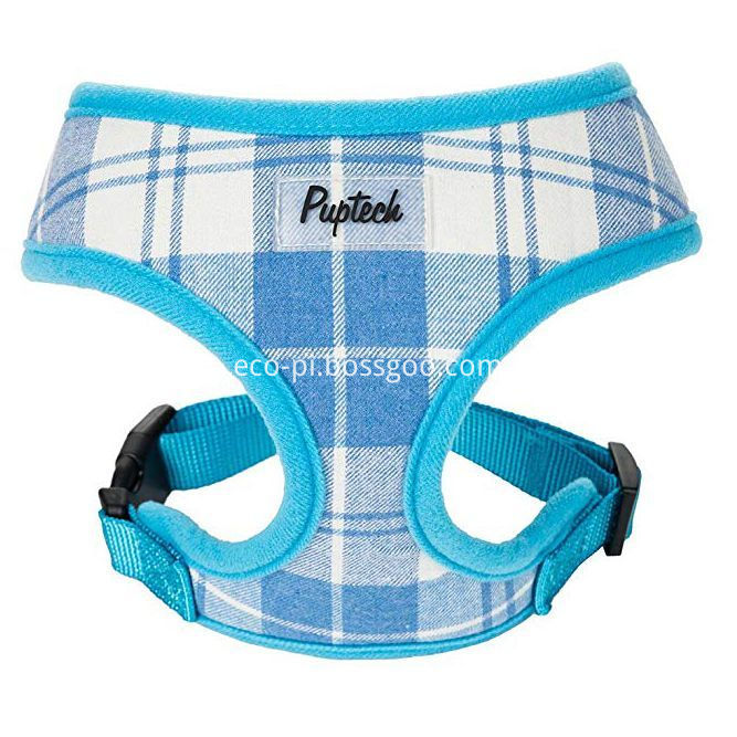 1566914123-best-harnesses-for-puppies-puptech-1566914090