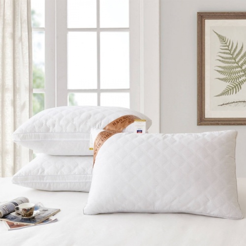 Cotton quilted three-dimensional feather velvet pillow