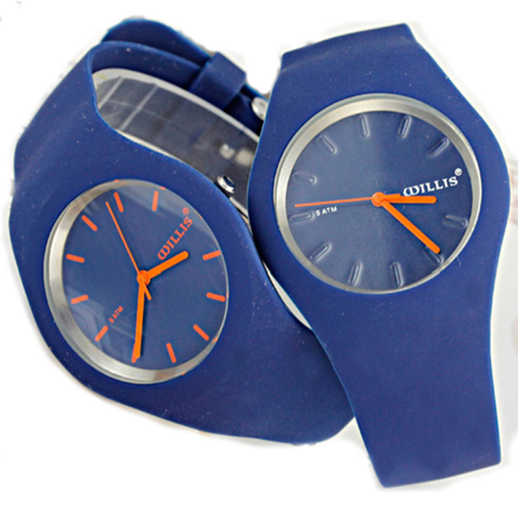 waterproof quartz silicone talking watch