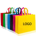 Återanvändbar anpassad logotyp på shoppingväskan