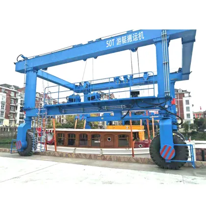 Customized Design 100T Mobile Boat Hoist for Shipyard