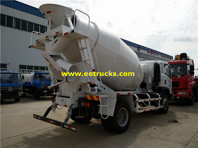 5 CBM Concrete Mixing Vehicles