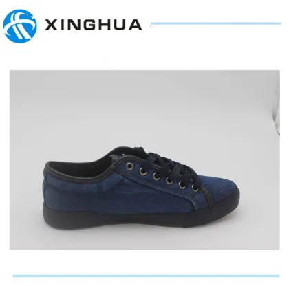 Men′s Rubber Outsole Canvas Shoes