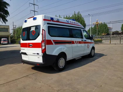 Huanghe Whirlwind Ambulance-For-Sale Hospital Ambulance Small Ambulance Vehicle Emergency
