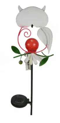 solar energy garden plug